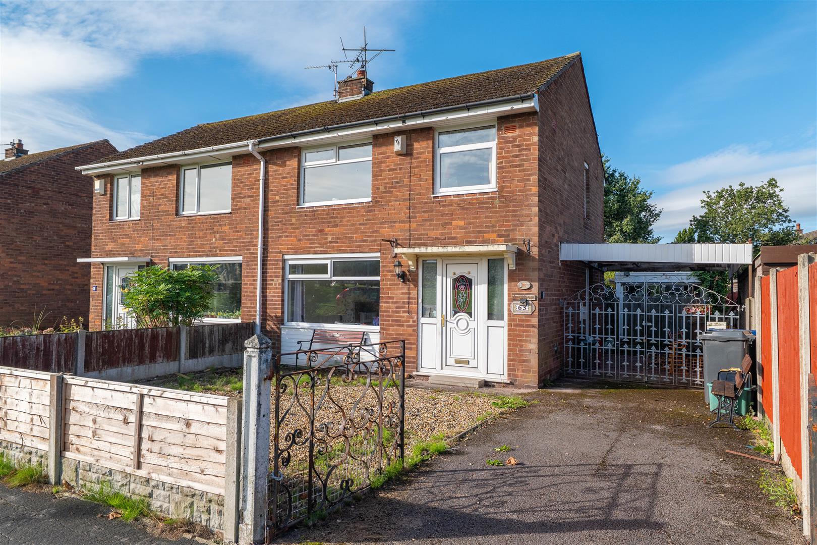 Lourdes Avenue, Preston